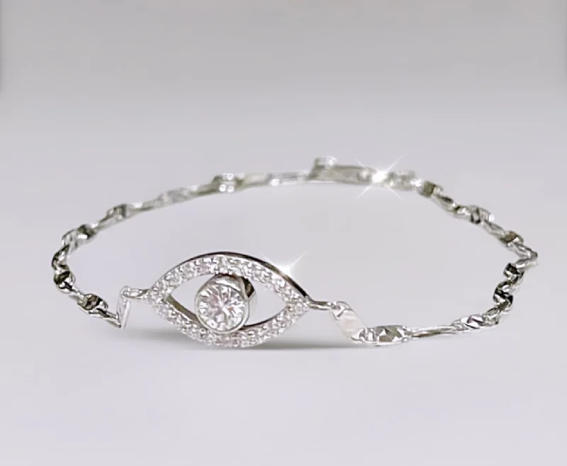 Minimalist silver bracelets for men-Diamond eye bracelet