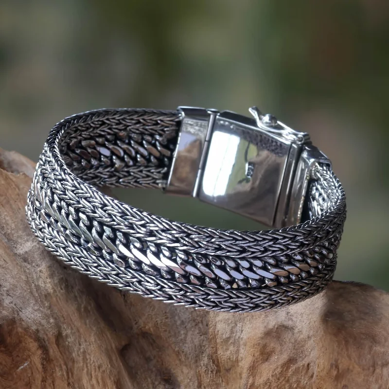 Silver bracelets for couples with initials-Handmade 'Dragon Spirit' Men's Sterling Silver Bracelet (Indonesia) - 0.7"x7.5"