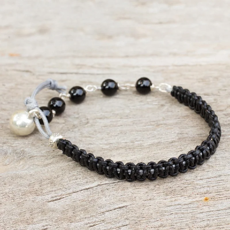 Designer bracelets with gemstones-Handmade Silver Leather 'Fantasy Eclipse' Onyx Bracelet (Thailand)