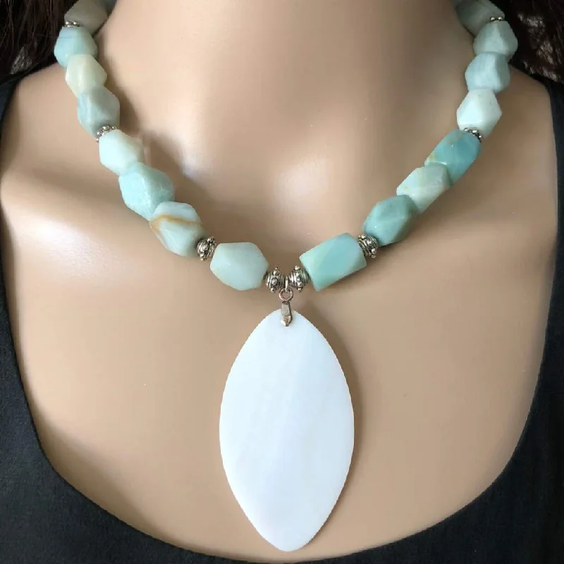 fashion jewelry necklace for women -Blue Green Amazonite and White Shell Pendant Beaded Necklace