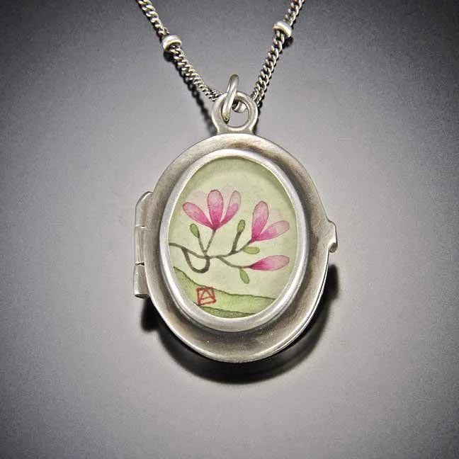 cute necklace for teenage girls -Magnolia Locket Necklace