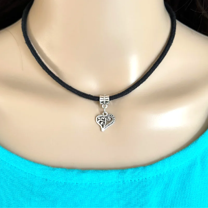 casual necklace for men -Silver Heart Choker