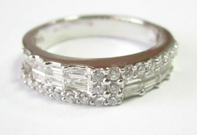 Custom rings for mother’s day gifts-.90 TCW Natural Round & Baguette Diamonds Ring/Band Size 7 G VS2 18k White Gold