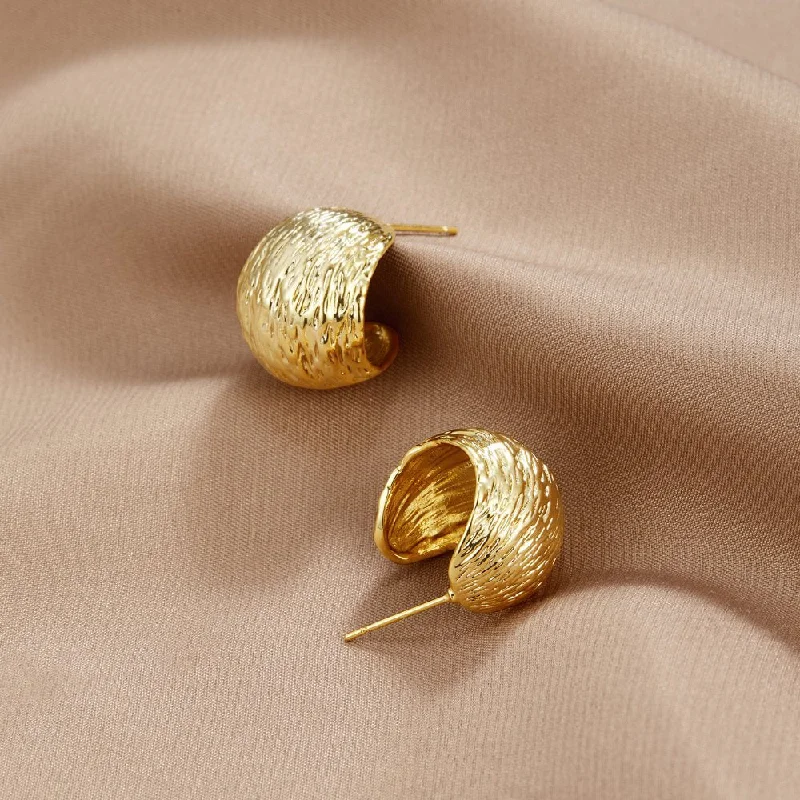 crystal earrings for special occasions -Chunky Gold Wave Earrings