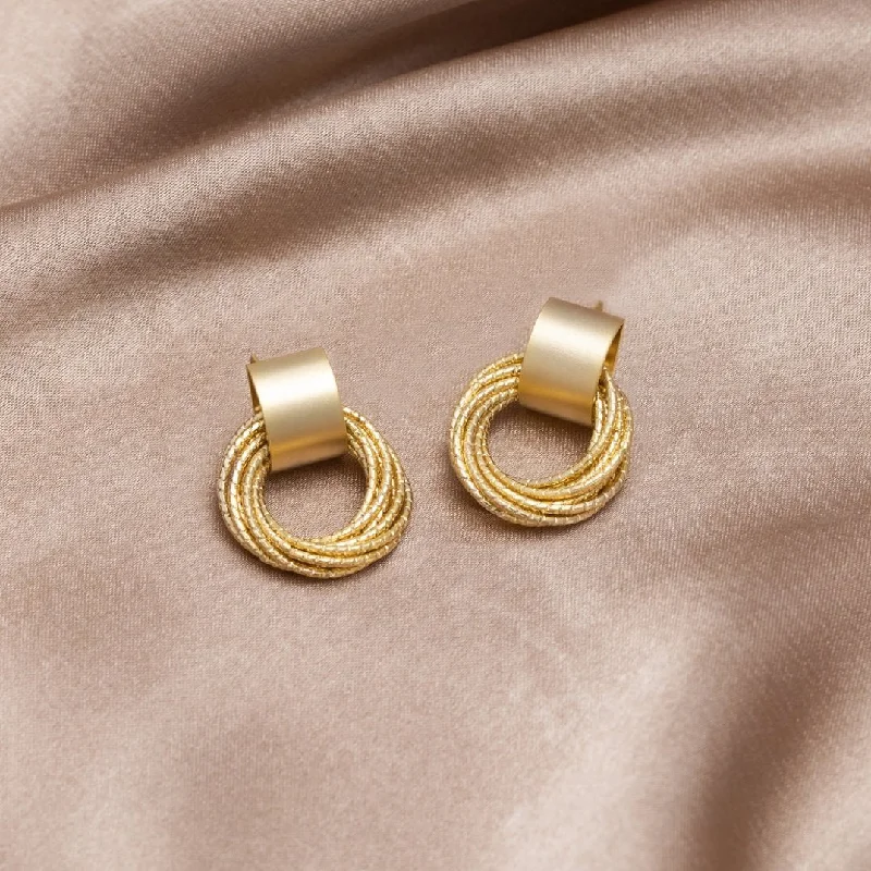 dainty earrings for women -Luxury Gold Hoop Earrings